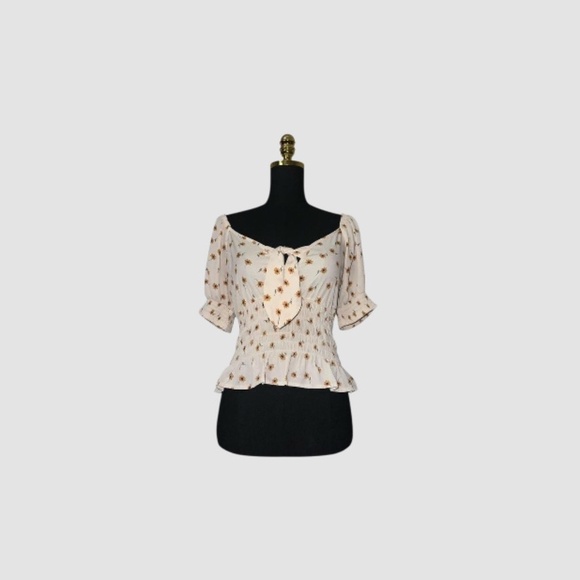 Floral Blouse - Picture 1 of 4